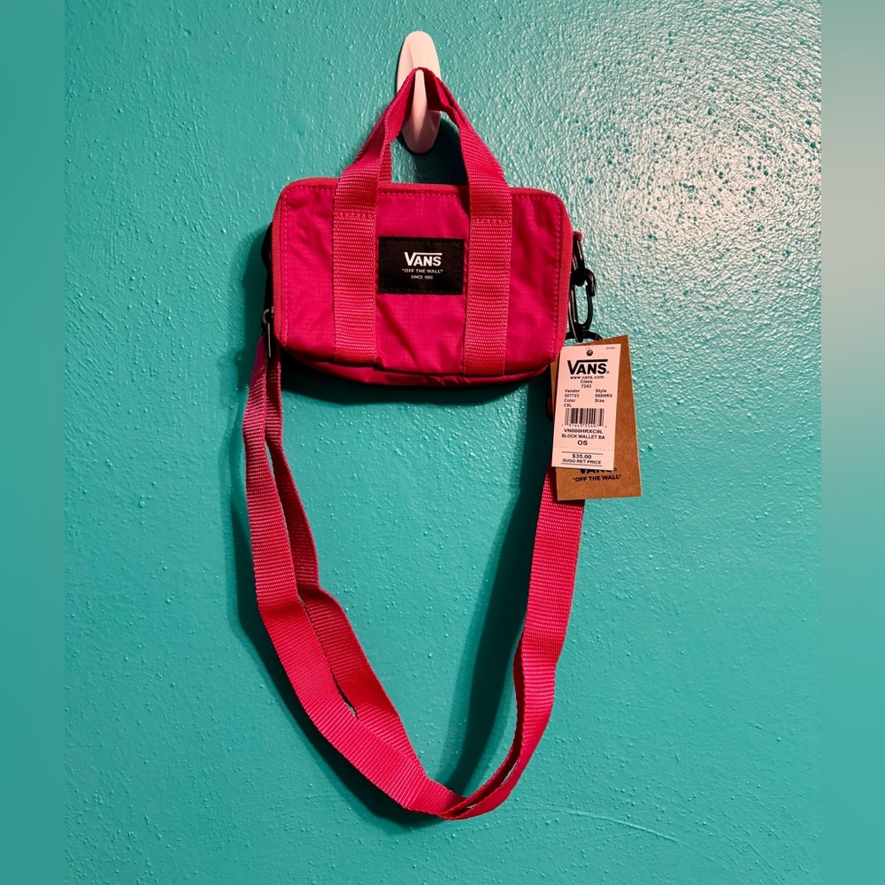 Last call - NWT Vans block wallet bag cherries jubilee pink